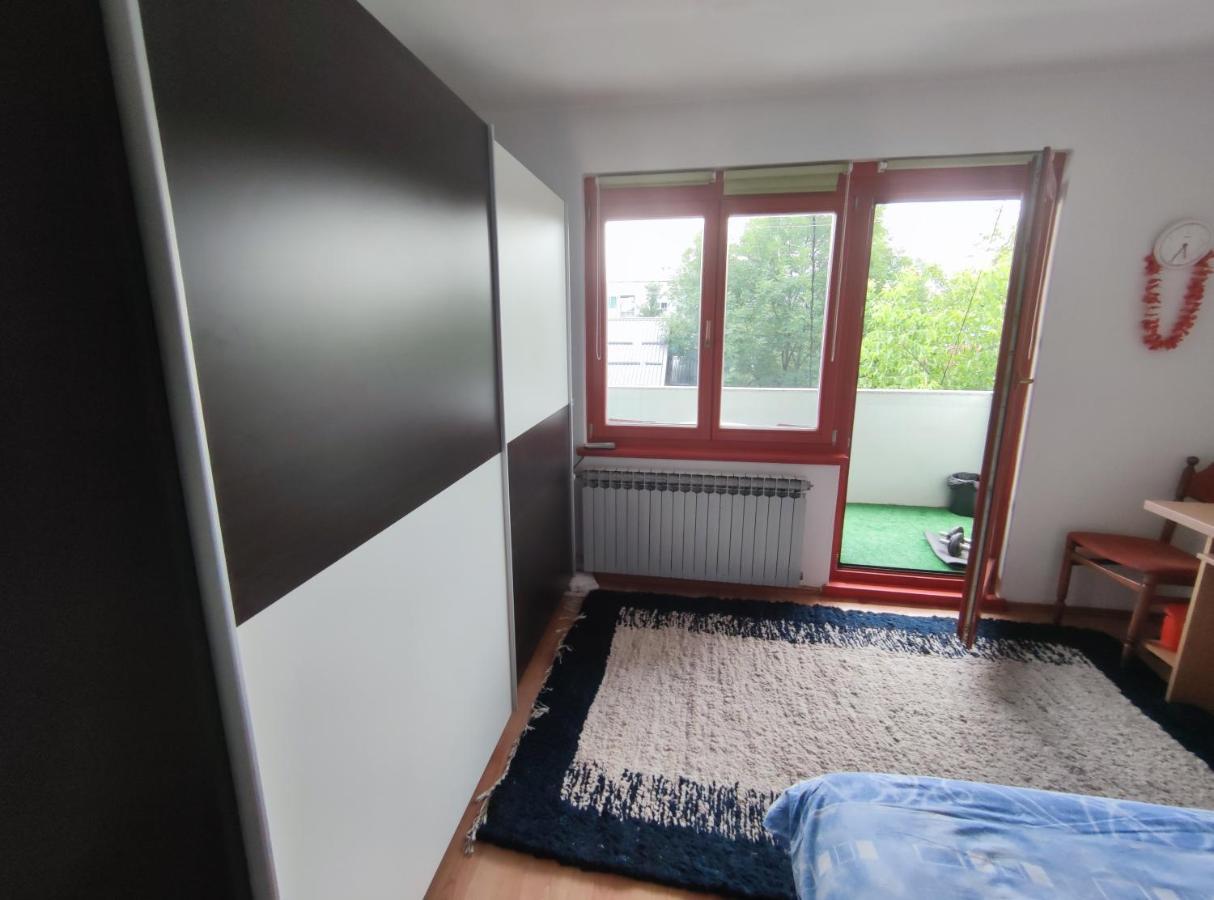 Cozy Room With A Balcony SJJ Exterior foto